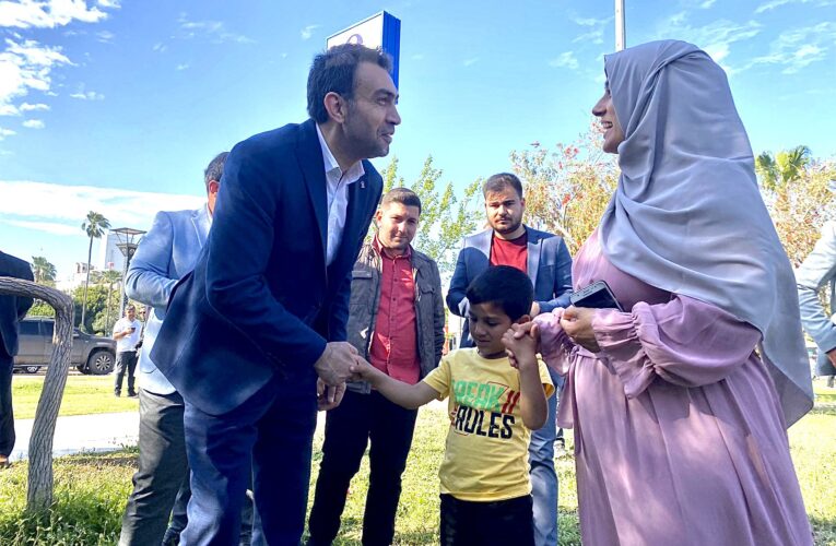 ‘Gönül gönüleyiz’