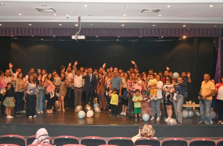 Yenişehir Belediyesi ebeveynleri eğiterek, çocuklara destek veriyor