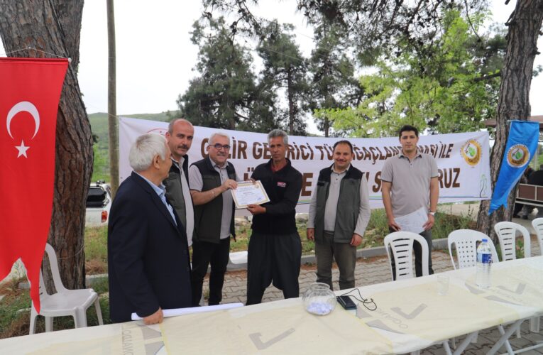 ‘Tarsus’ta Orman Köylümüzü Desteklemeye Devam Ediyoruz’