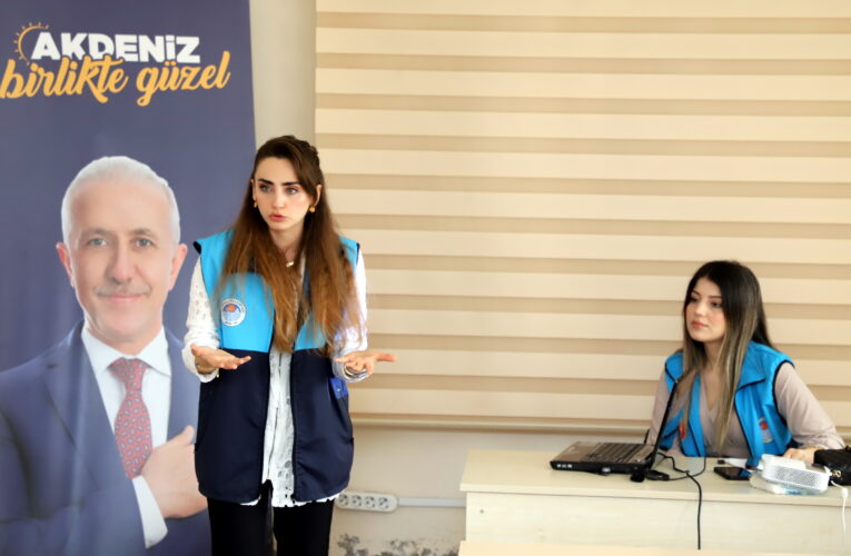 AKDENİZLİ AİLELERE “EBEVEYN TUTUMLARI” SEMİNERİ