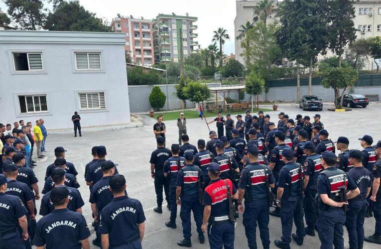 Tarsus İlçe Jandarma Komutanlığında Orman Yangınlarıyla Mücadele Eğitimi Yapıldı