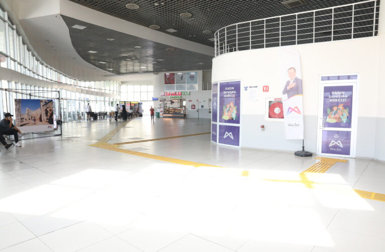 OTOGAR KADIN DANIŞMA MERKEZİ, KADINLARI KENTİN GİRİŞİNDE KARŞILIYOR