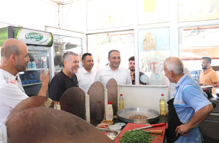 MAHALLE MUHTARLARI; “BAŞKANIMIZ HER ZAMAN YANIMIZDA”