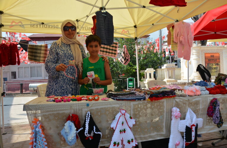 ÇAMLIYAYLA’NIN İĞNE OYALARI BÜYÜKŞEHİR STANTLARINDA GÖRÜCÜYE ÇIKTI