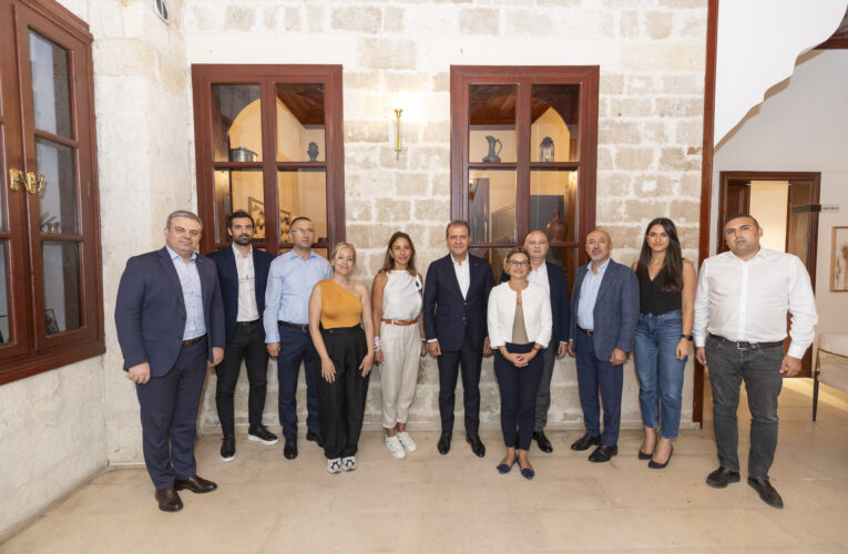 SEÇER, EBRD YETKİLİLERİ İLE DEPREM SONRASINDA BÖLGENİN İHTİYAÇLARINA DAİR KONULARI GÖRÜŞTÜ