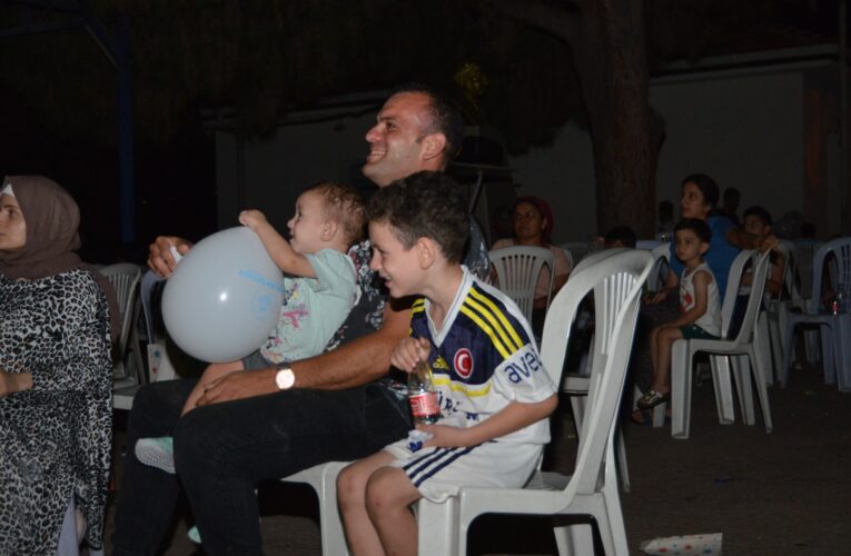 Mersin Yenişehir Belediyesinin açık hava sinema günleri başladı