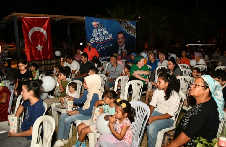 Mersin Yenişehir Belediyesinin açık hava sinema günleri sona erdi