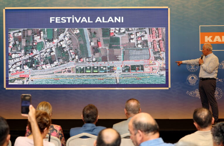 AKDENİZ BELEDİYE BAŞKANI  GÜLTAK, LEZZETİN EĞLENCE İLE BULUŞACAĞI BALIK FESTİVALİNE TÜM MERSİNLİLERİ DAVET ETTİ