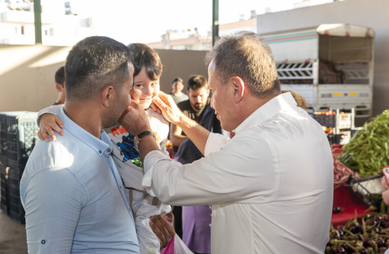 BAŞKAN SEÇER, TARSUS KIRKLARSIRTI’NDA PAZAR GEZDİ