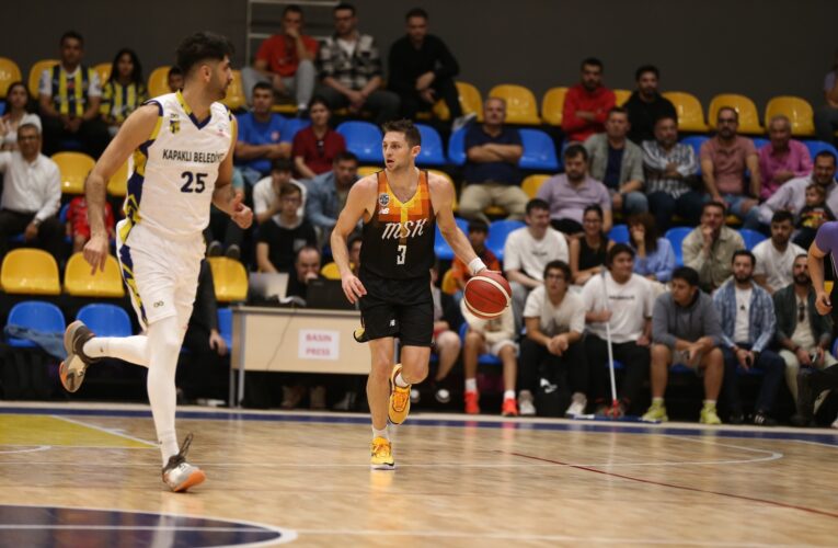 MSK ERKEK BASKETBOL TAKIMI DEPLASMANDAN MUTLU DÖNDÜ