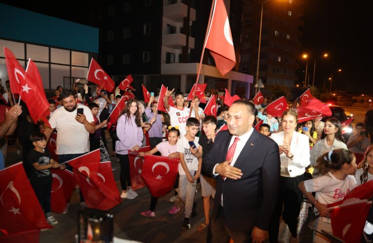 TOROSLAR BELEDİYESİNİN CUMHURİYET BAYRAMI TIRI, MİLLİ DUYGULARI DORUKLARA ÇIKARDI