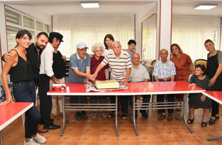 Yenişehir Belediyesinden huzurevi sakinlerine özel etkinlik