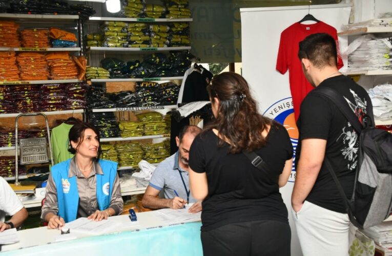 Yenişehir Belediyesinden öğrencilere okul kıyafeti desteği