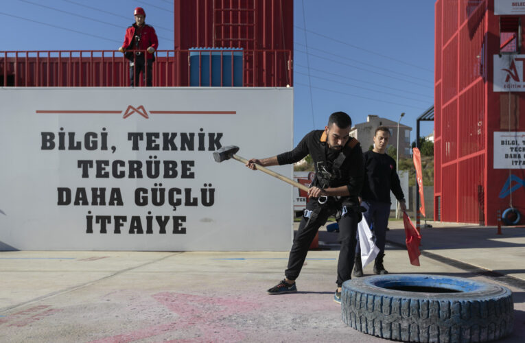 BÜYÜKŞEHİR İTFAİYESİ KADROSUNU GÜÇLENDİRİYOR