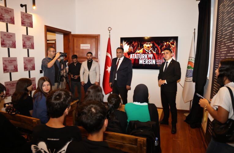 “ATATÜRK, ASKERİ DEHASI VE SOSYAL ZEKASIYLA ÖNE ÇIKMIŞTIR”