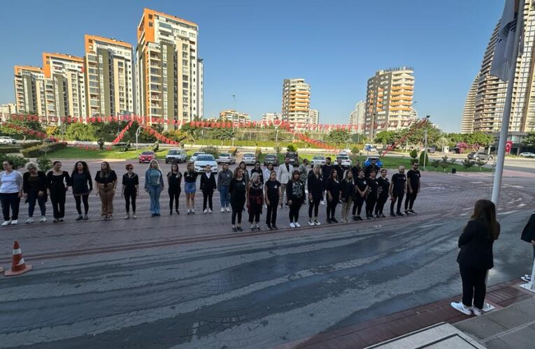 Yenişehir Belediyesi Ata’yı andı