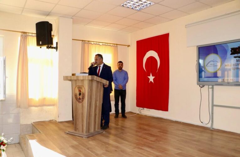 DEĞİŞEN DÜNYANIN EĞİTİM LİDERLERİ EĞİTİM SEMİNERİNİN ÜÇÜNCÜSÜ BOZYAZI ANADOLU LİSESİNDE GERÇEKLEŞTİ