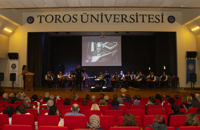 BÜYÜK HALK OZANI AŞIK VEYSEL, TÜRKÜLERİYLE ANILDI