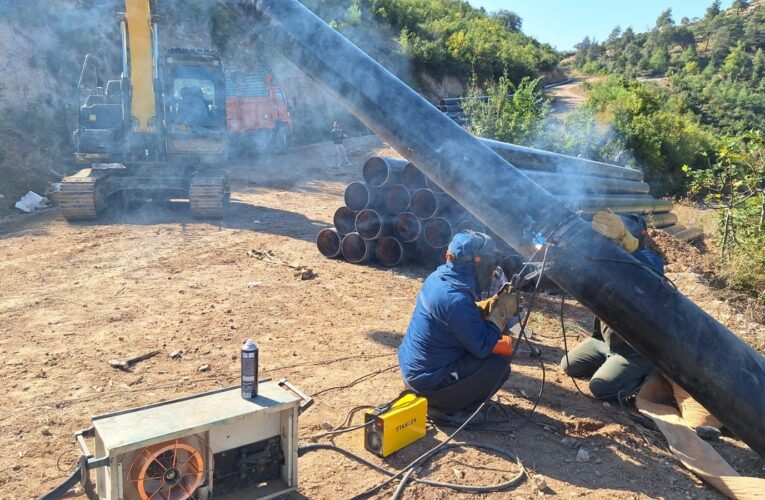 MESKİ, ARIZALARDAN KAYNAKLI KESİNTİ SORUNLARINI GİDERMEYE DEVAM EDİYOR