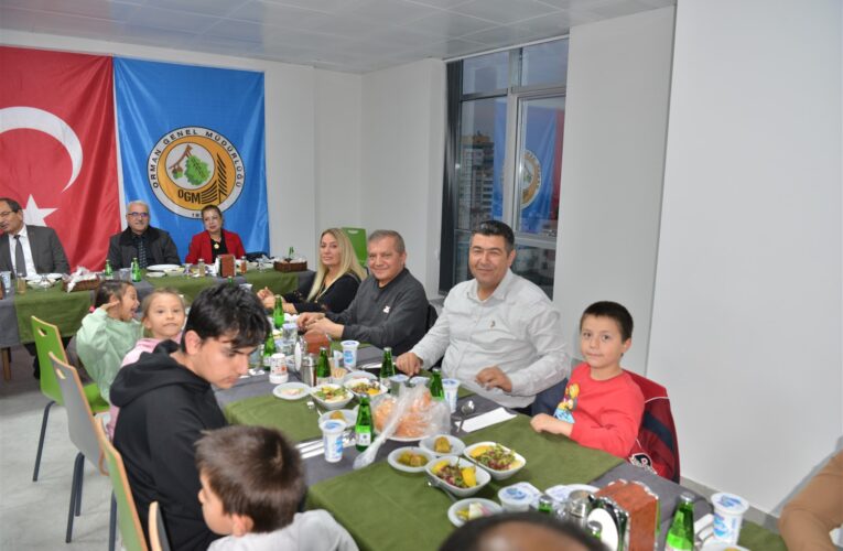 Orman Çalışanları İftar Sofrasında Buluştu