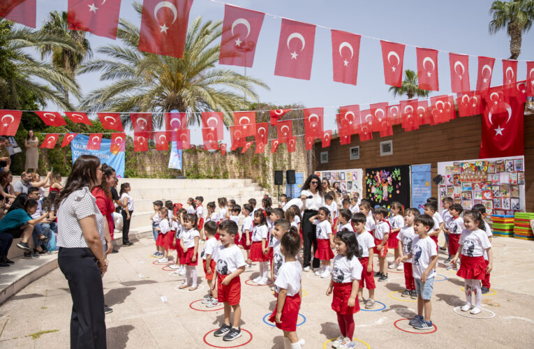 BÜYÜKŞEHİR ÇOCUK GELİŞİM MERKEZLERİ’NDE 23 NİSAN SEVİNCİ