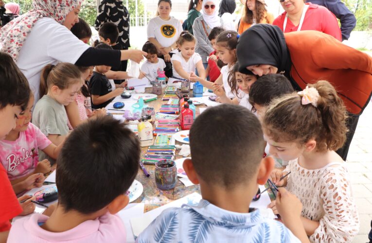 AYŞE ECEVİT MASAL EVİ’NDE “DÜNDEN BUGÜNE ÇOCUK ŞENLİKLERİ”