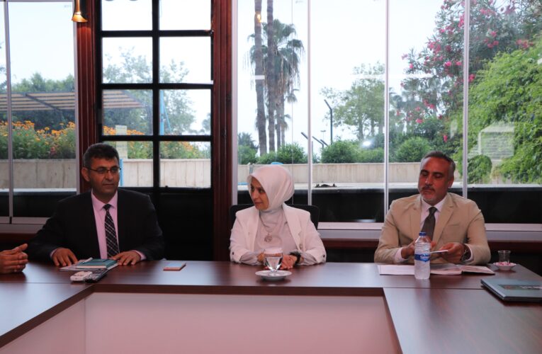 MERSİN’DE ÖĞRETMEN AKADEMİLERİ AÇILDI