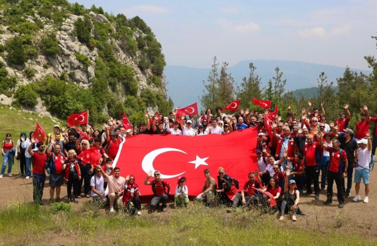 19 MAYIS ATATÜRK’Ü ANMA, GENÇLİK VE SPOR BAYRAMI KAPSAMINDA GENÇLİK VE DOĞA YÜRÜYÜŞÜ YAPILDI