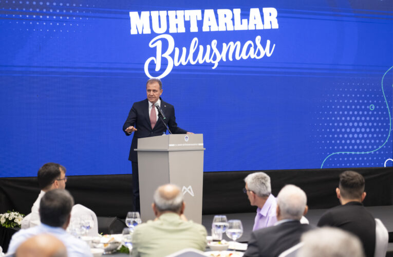 SEÇER’DEN ‘HERKESE EŞİT HİZMET’ VURGUSU