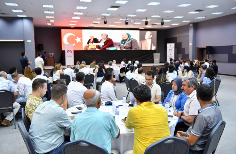MERSİN BÜYÜKŞEHİR ‘SOSYAL POLİTİKALAR ÇALIŞTAYI’ GERÇEKLEŞTİ