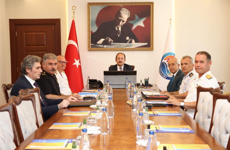 KURBAN BAYRAM GÜNLERİNİ DE İÇİNE ALAN 9 GÜNLÜK TATİLİN, ARTAN TRAFİK YOĞUNLUĞU AÇISINDAN DEĞERLENDİRMESİ YAPILDI