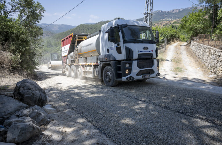 GRUP YOLU ASFALT ÇALIŞMASINDA SONA GELİNDİ