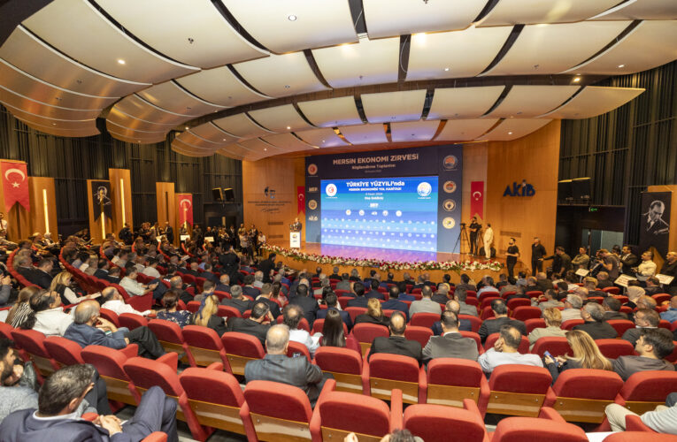 BAŞKAN SEÇER, MERSİN EKONOMİ ZİRVESİ BİLGİLENDİRME TOPLANTISI’NA KATILDI