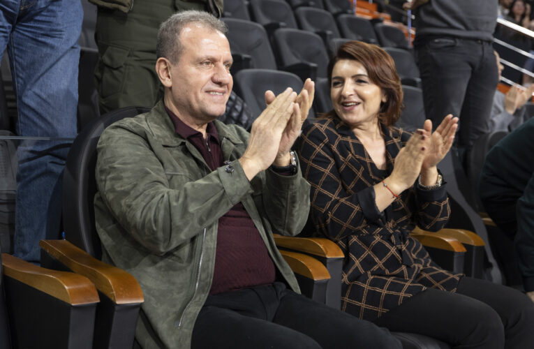 BAŞKAN SEÇER, ŞEHRİN TAKIMINA TRİBÜNDEN DESTEK OLDU