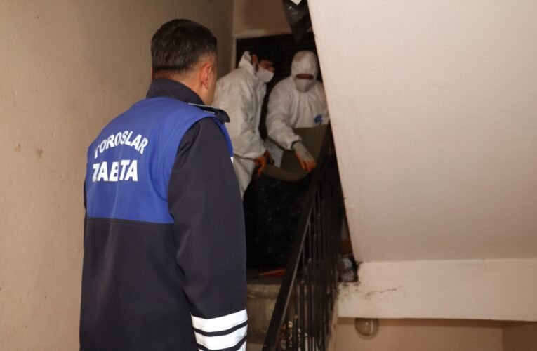 BİR EVDEN 10 KAMYON ÇÖP ÇIKTI