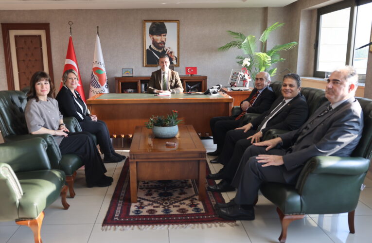 ‘Bölgesel Eğitim ve Gazeteci Buluşmaları’ Mersin’de düzenlendi