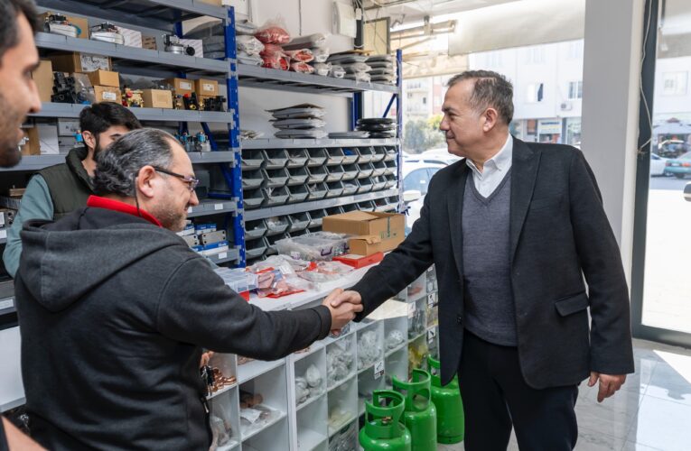 Başkan Özyiğit, Bahçelievler Mahallesi’nde vatandaşlarla buluştu