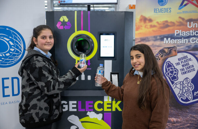 BÜYÜKŞEHİR, ‘AKILLI ATIK OTOMATI’ SİSTEMİ İLE MERSİN’DE ÖNCÜ OLDU