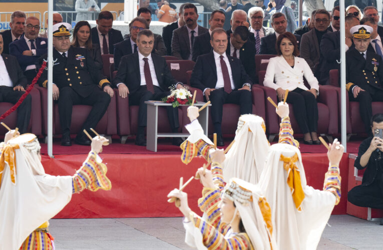 “MERSİN’İ, TÜRKİYE’NİN ÖNCÜ ŞEHİRLERİNDEN BİRİ YAPIYORUZ”