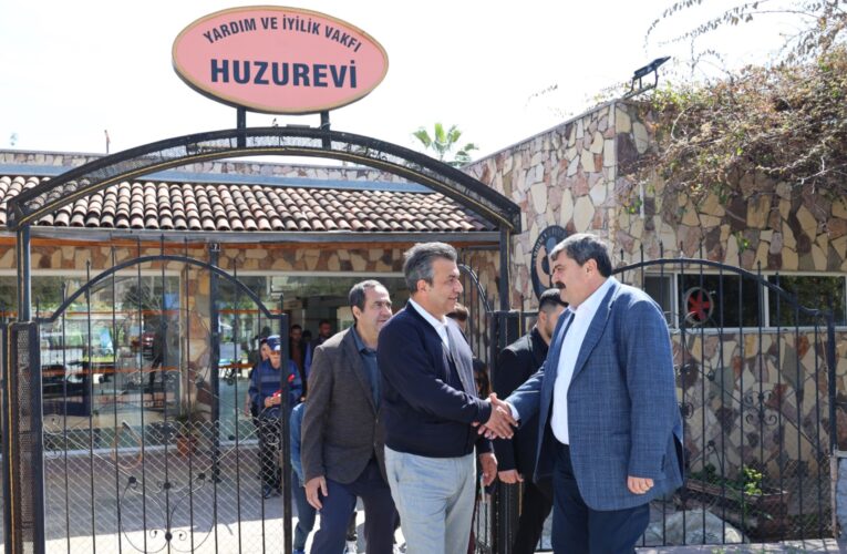 AŞKAN YILDIZ, YAŞLILARA SAYGI HAFTASI’NDA HUZUREVİ SAKİNLERİYLE BİR ARAYA GELDİ