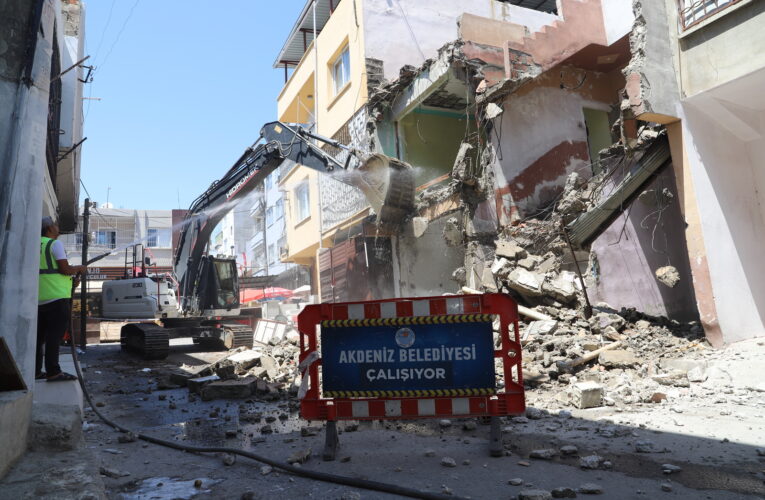 Akdeniz Belediyesi’nden Kanserle Mücadeleye Büyük Destek