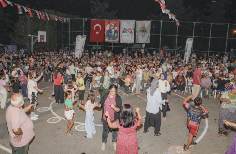 MERSİN’İN HER YANI BÜYÜKŞEHİR’İN EZGİLERİYLE DOLDU