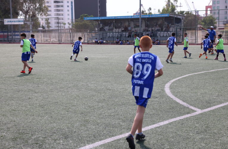 Yaz Spor Kursları İle Akdenizli Çocuklar Geleceğe Hazırlanıyor