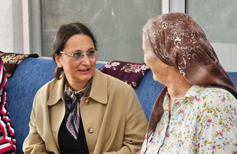 VALİMİZ SAYIN ATİLLA TOROS’UN EŞİ DUDU İREM TOROS HANIMEFENDİ, ŞEHİT JANDARMA UZMAN ÇAVUŞ ATANUR BAL’IN KIYMETLİ AİLESİNİ ZİYARET ETTİ