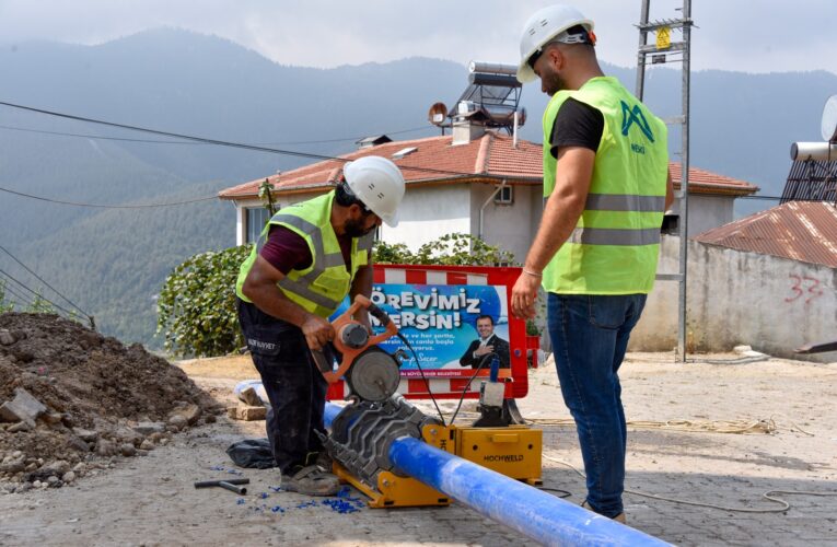 MESKİ, DEĞİRMENDERE MAHALLESİ’NİN İÇME SUYU HATTINI YENİLEDİ