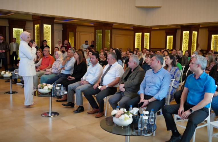 İL MİLLÎ EĞİTİM MÜDÜRÜ FAZİLET DURMUŞ, KURUMUMUZ PERSONELİYLE BİR ARAYA GELEREK VEDALAŞTI