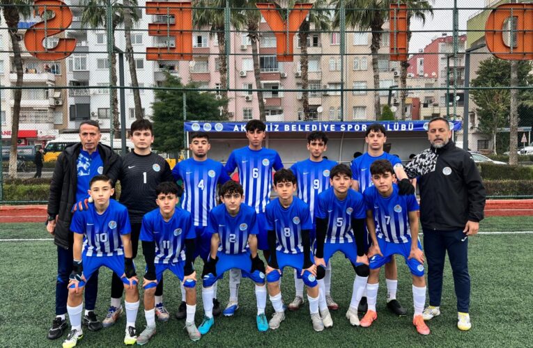 AKDENİZ BELEDİYE SPOR U-14 FUTBOL TAKIMI TÜRKİYE ŞAMPİYONASINDA İLİMİZİ TEMSİL EDECEK