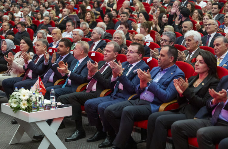 ‘MESİAD 14. YILIN İŞ İNSANLARI ÖDÜL VE ÜYE KABUL TÖRENİ’NE KATILDI